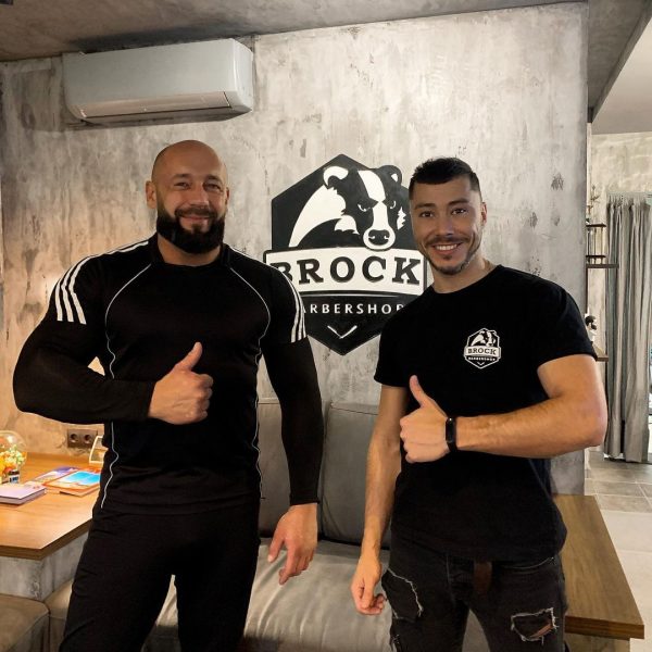 Pro Barber Каро и его довольный клиент @vadim.fitness_coach Этот мастер работа…