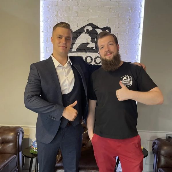 Сборы жениха Павла Топ Барбером Михаилом Мастера barbershop BROCK всегда рядом…