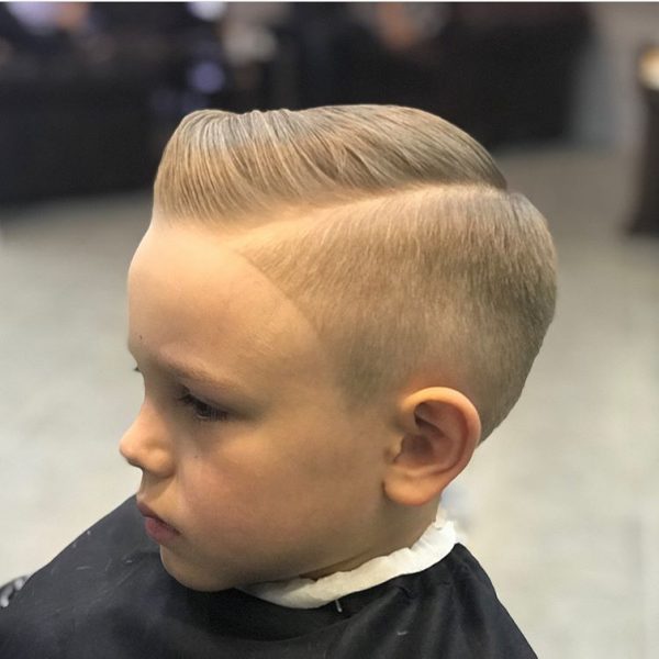 Стрижки, бритьё, атмосфера barbershop BROCK запись по телефону +375447486869 или…