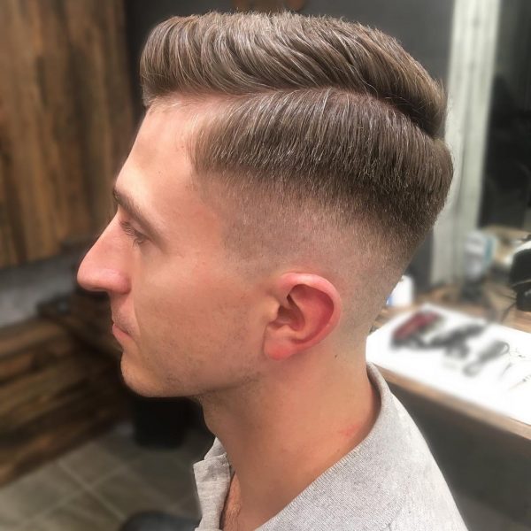 Трудился Barber Роман ⠀ К нему ещё можно попасть сегодня Скрыганова 4Д ⠀ Свобод…