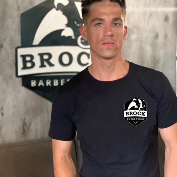 У нас новый Pro Barber Максим ⠀ Очень позитивный(листайте карусель) и старатель…
