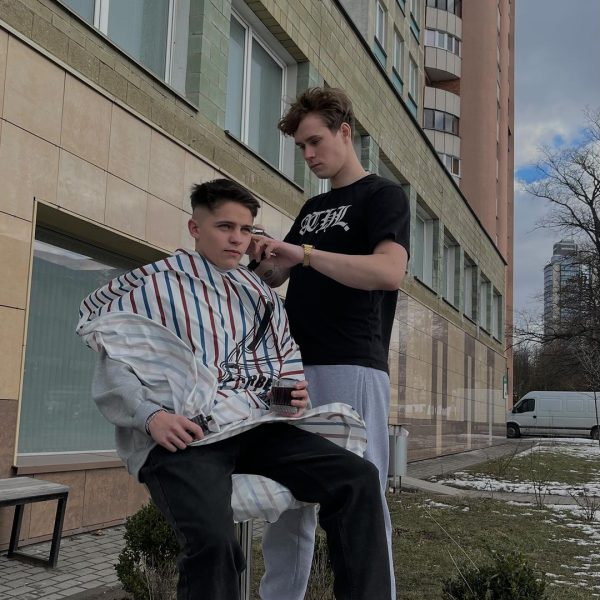 Стрижки, бритьё, атмосфера, бесплатные напитки, 4 филиала в Минске