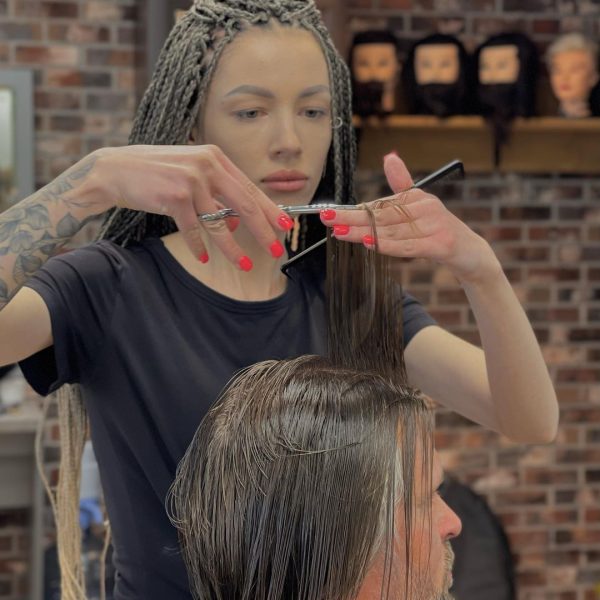 Трендовые удлиненки от барберов BROCK