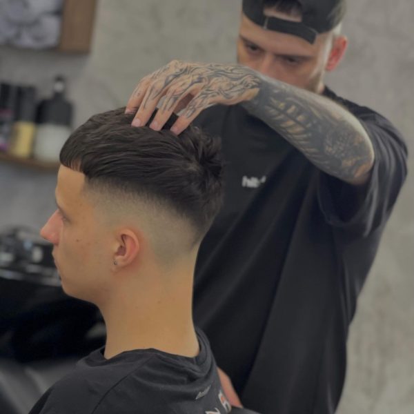 Стильный кроп от Рro барбера Жени для нашего гостя Влада