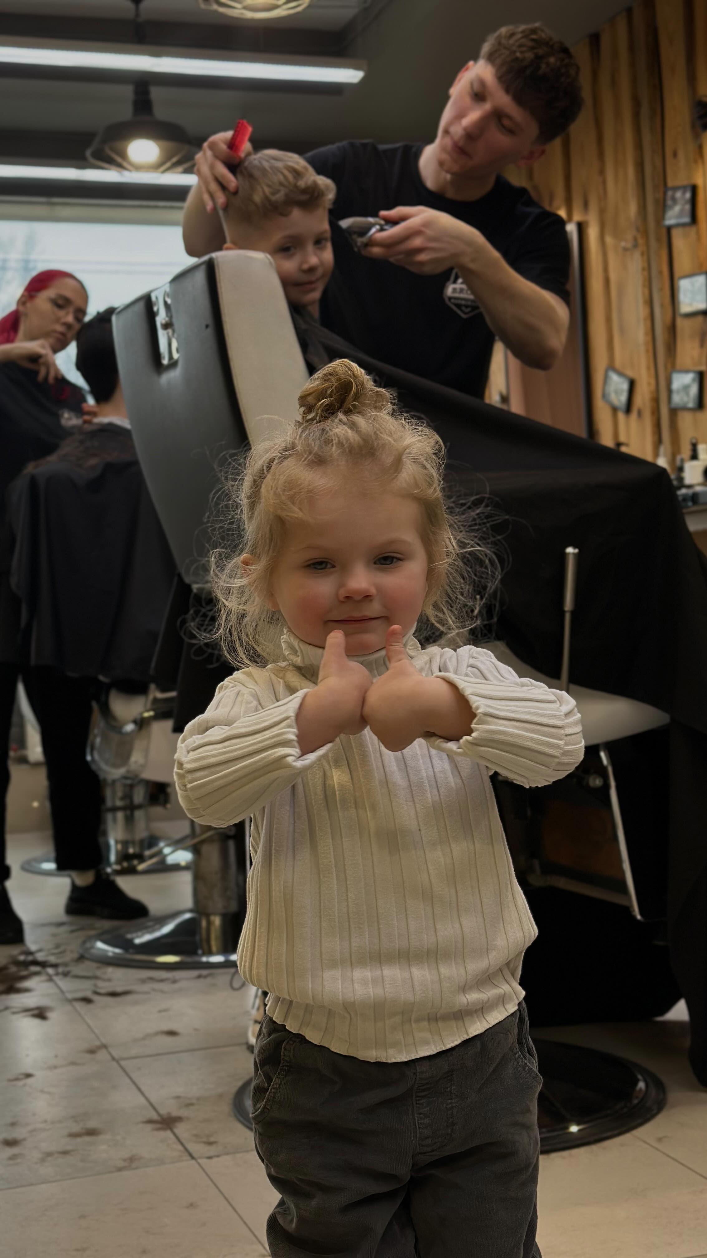 Детская стрижка // Pro barber Роман 1 Детская стрижка Pro barber Роман