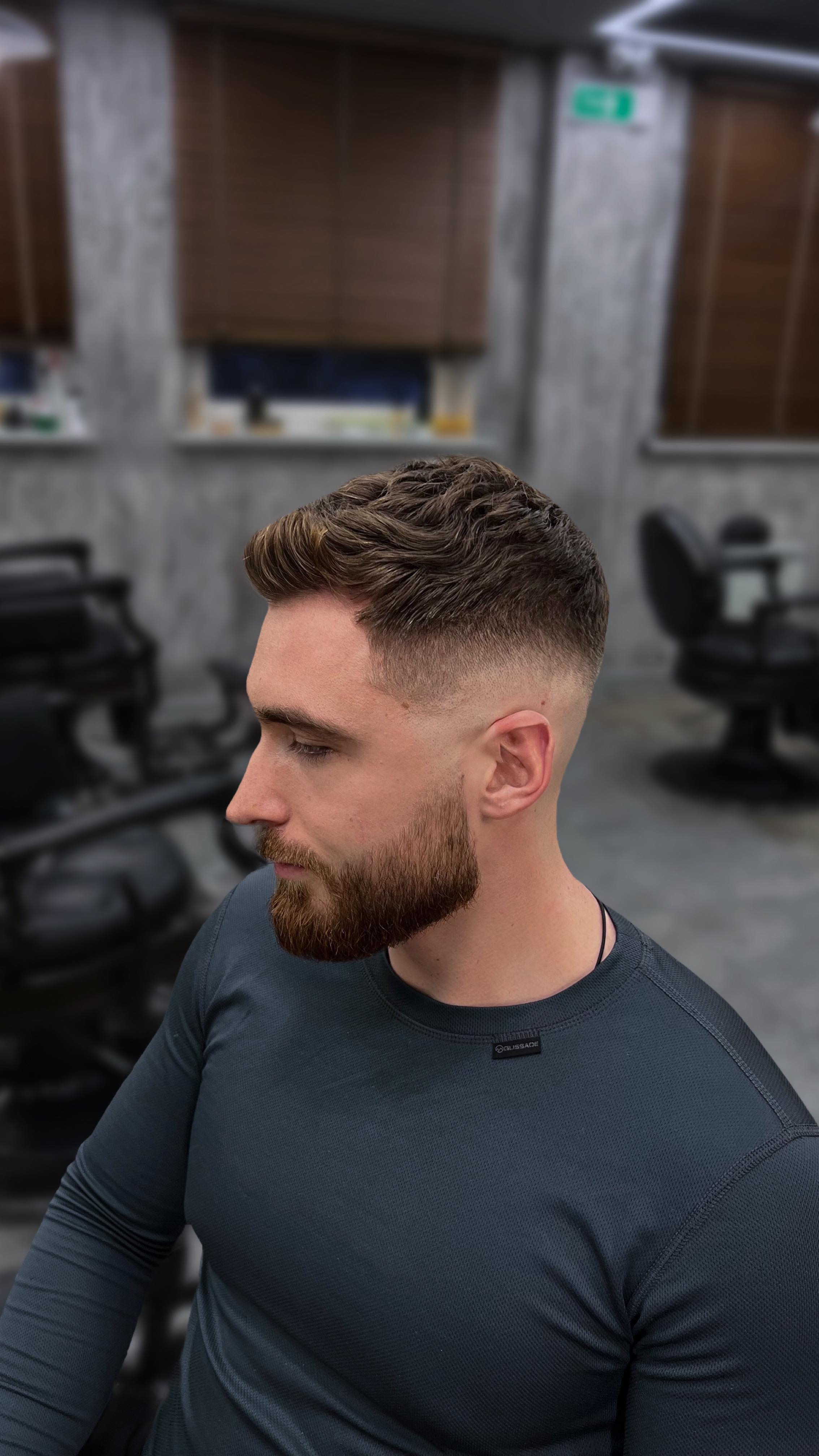 zapisyvajtes na strizhku ili oformlenie borody k pro barber aleksandru